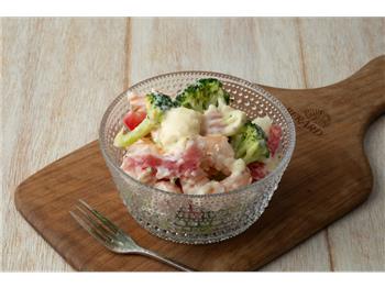 えびとブロッコリーのレモンタルタルサラダ