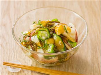 もずくと長芋のねばねばサラダ