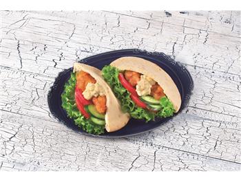 鶏から揚げのレモンタルタルピタサンド