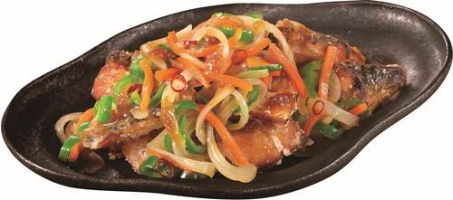 サバ竜田の黒酢たまねぎ南蛮漬け