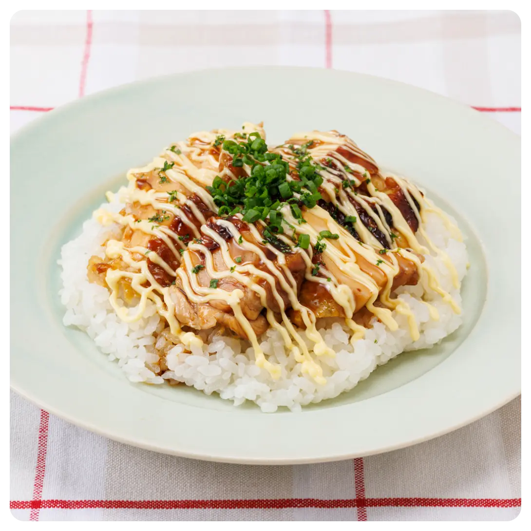 写真: テリヤキチキンSUSHI RICE with マヨ